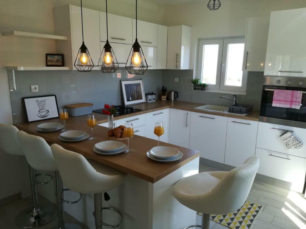 Apartman Sunset Ražanac Εξωτερικό φωτογραφία